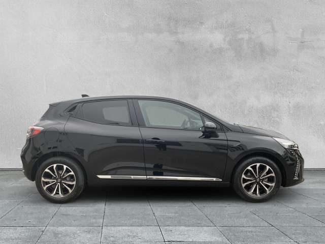 Fahrzeugbild eines Renault Clio