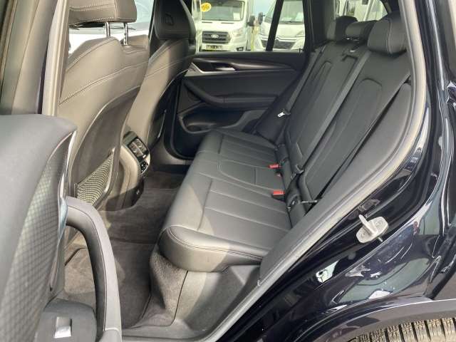 Fahrzeugbild eines BMW X3