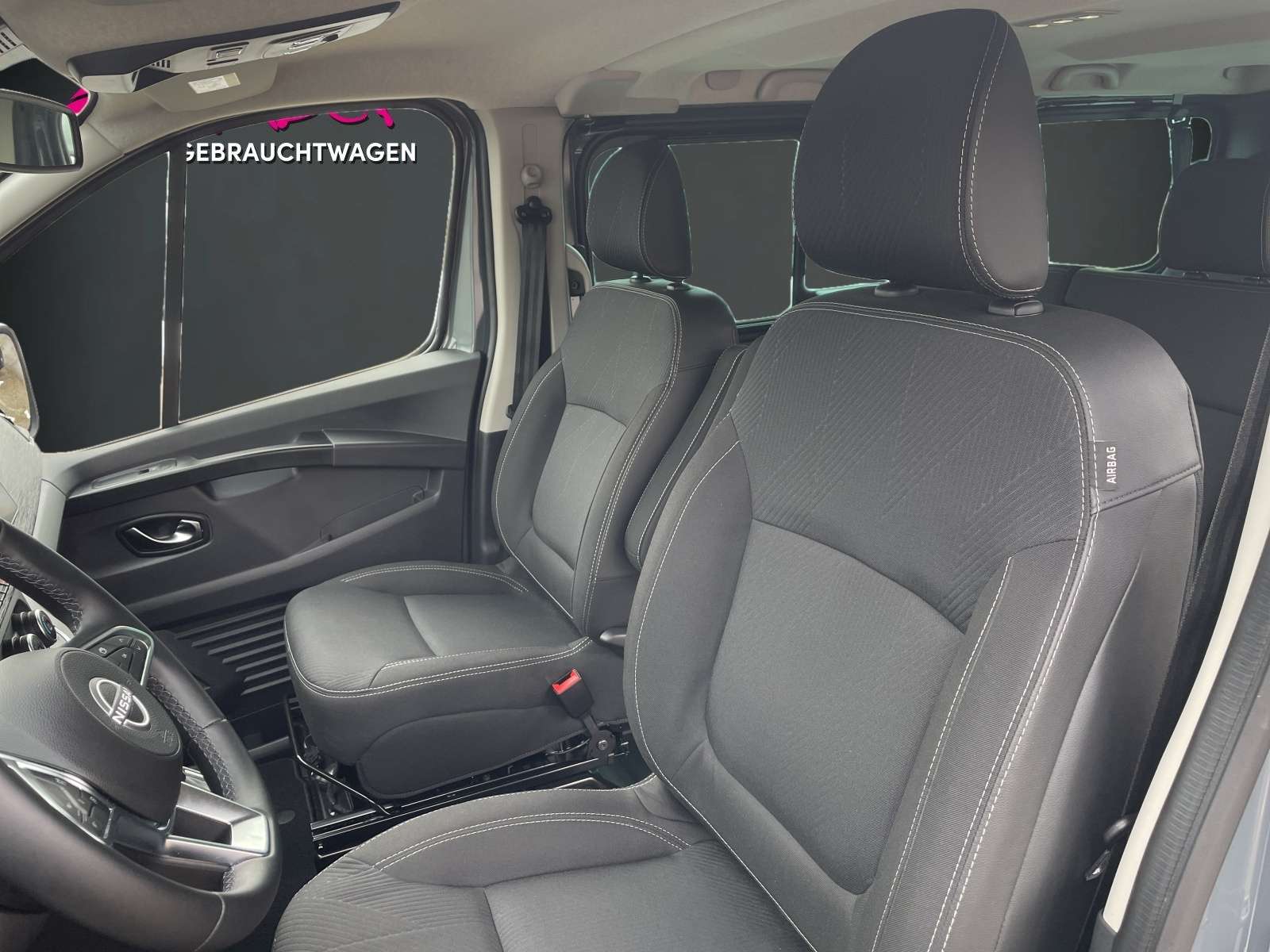 Fahrzeugbild eines Nissan Primastar