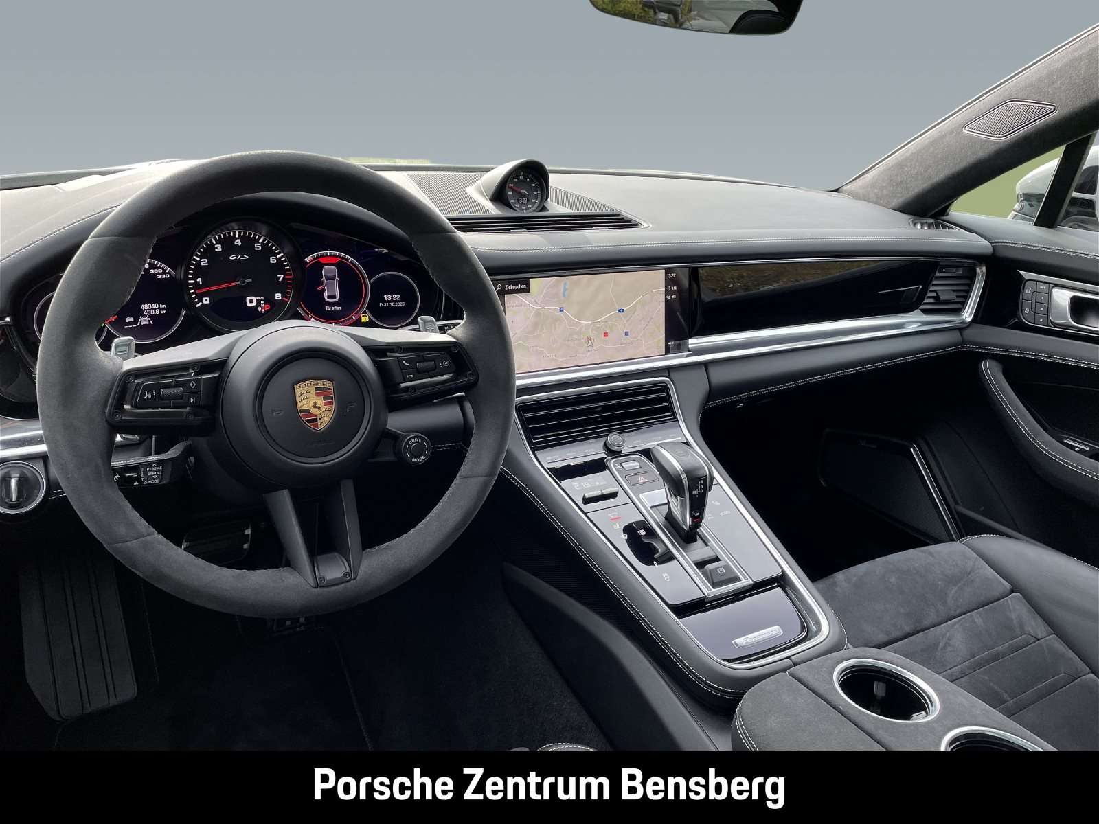 Fahrzeugbild eines Porsche Panamera