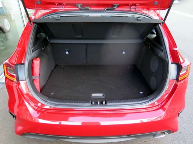 Fahrzeugbild eines Kia cee'd