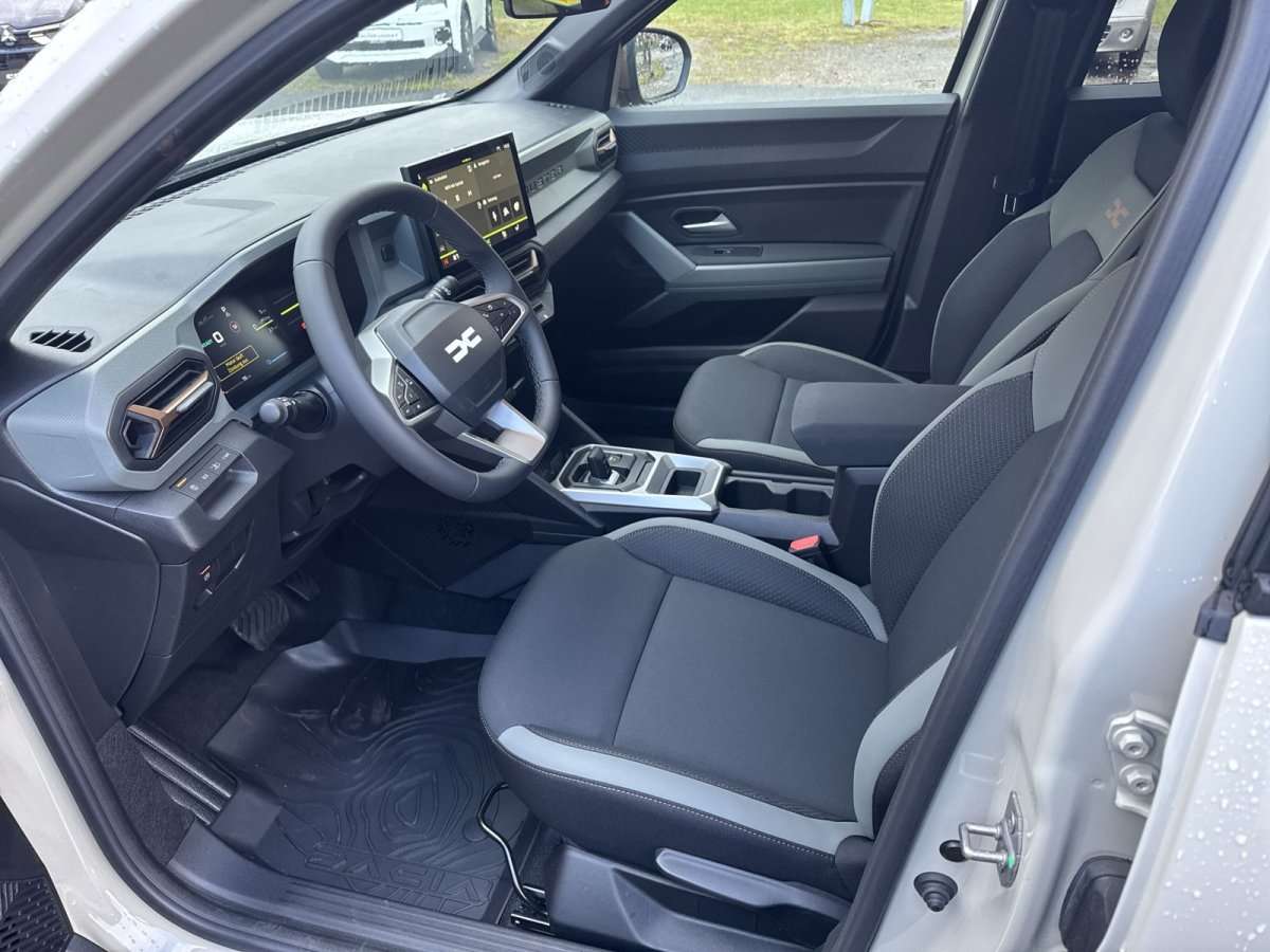 Fahrzeugbild eines Dacia Duster