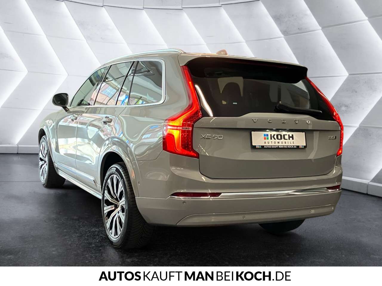 Fahrzeugbild eines Volvo XC90