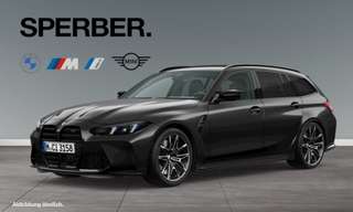 Schräge Frontansicht auf einen BMW 3er-Reihe , freigestellt