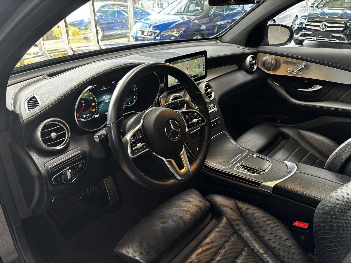 Fahrzeugbild eines Mercedes-Benz GLC