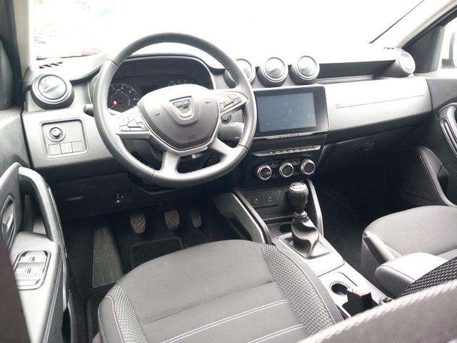 Fahrzeugbild eines Dacia Duster