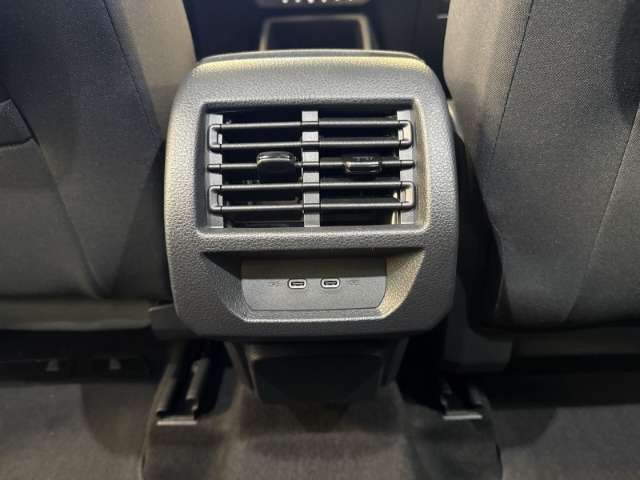 Fahrzeugbild eines Ford Tourneo Connect