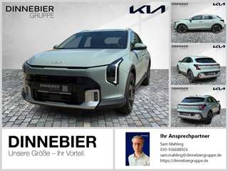 Schräge Frontansicht auf einen Kia XCeed , freigestellt