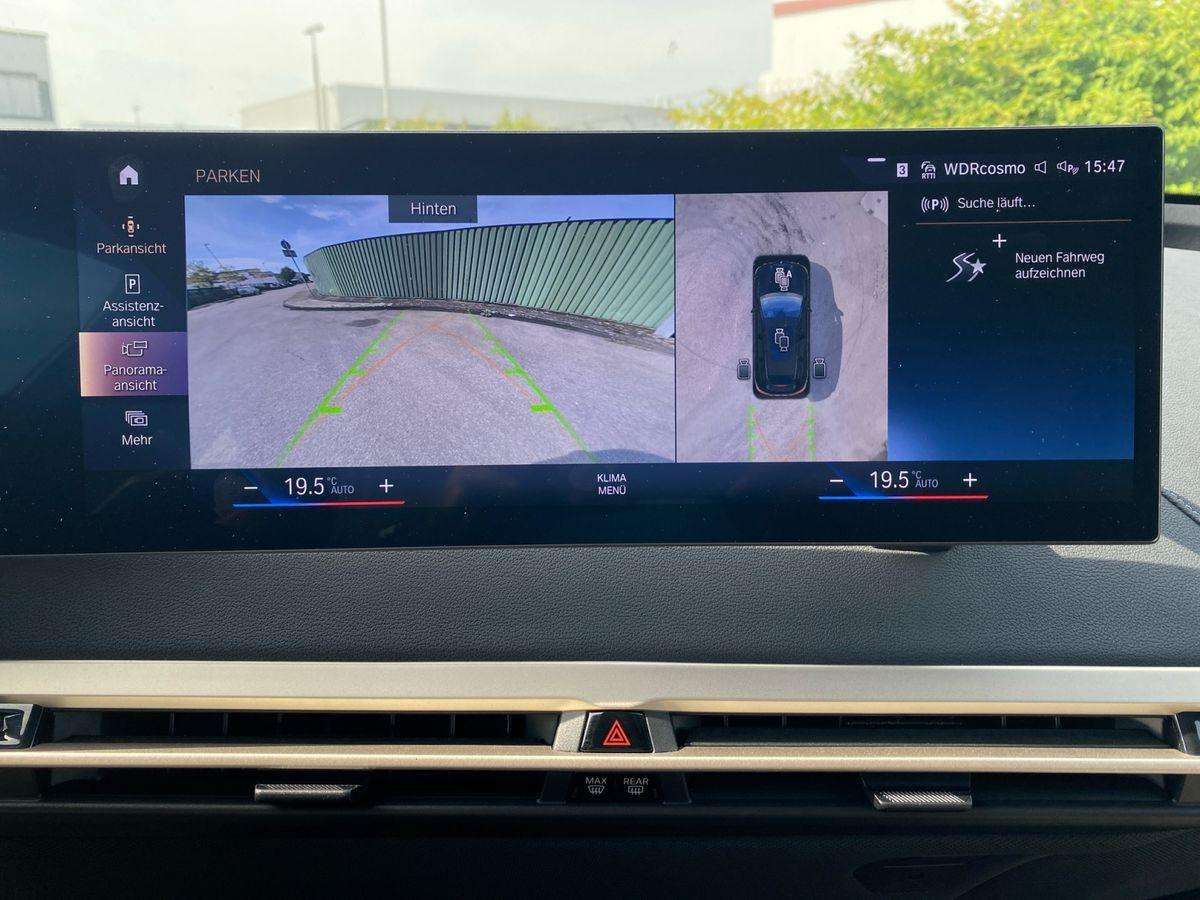 Fahrzeugbild eines BMW iX