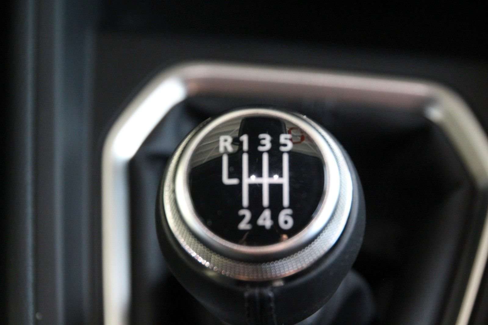 Fahrzeugbild eines Mitsubishi Colt