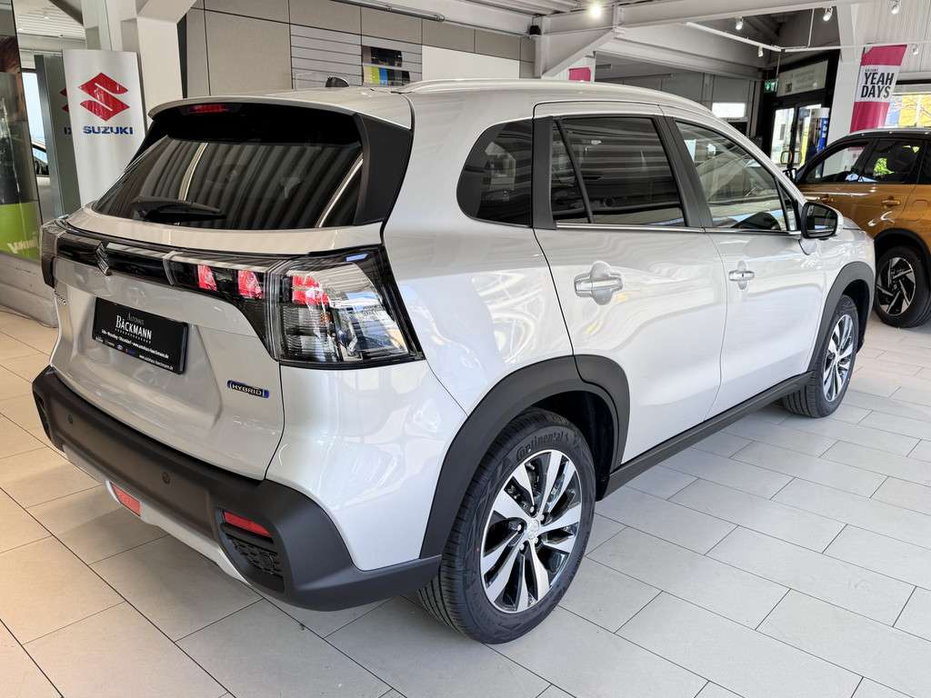 Fahrzeugbild eines Suzuki S-Cross