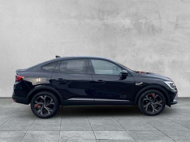 Fahrzeugbild eines Renault Arkana