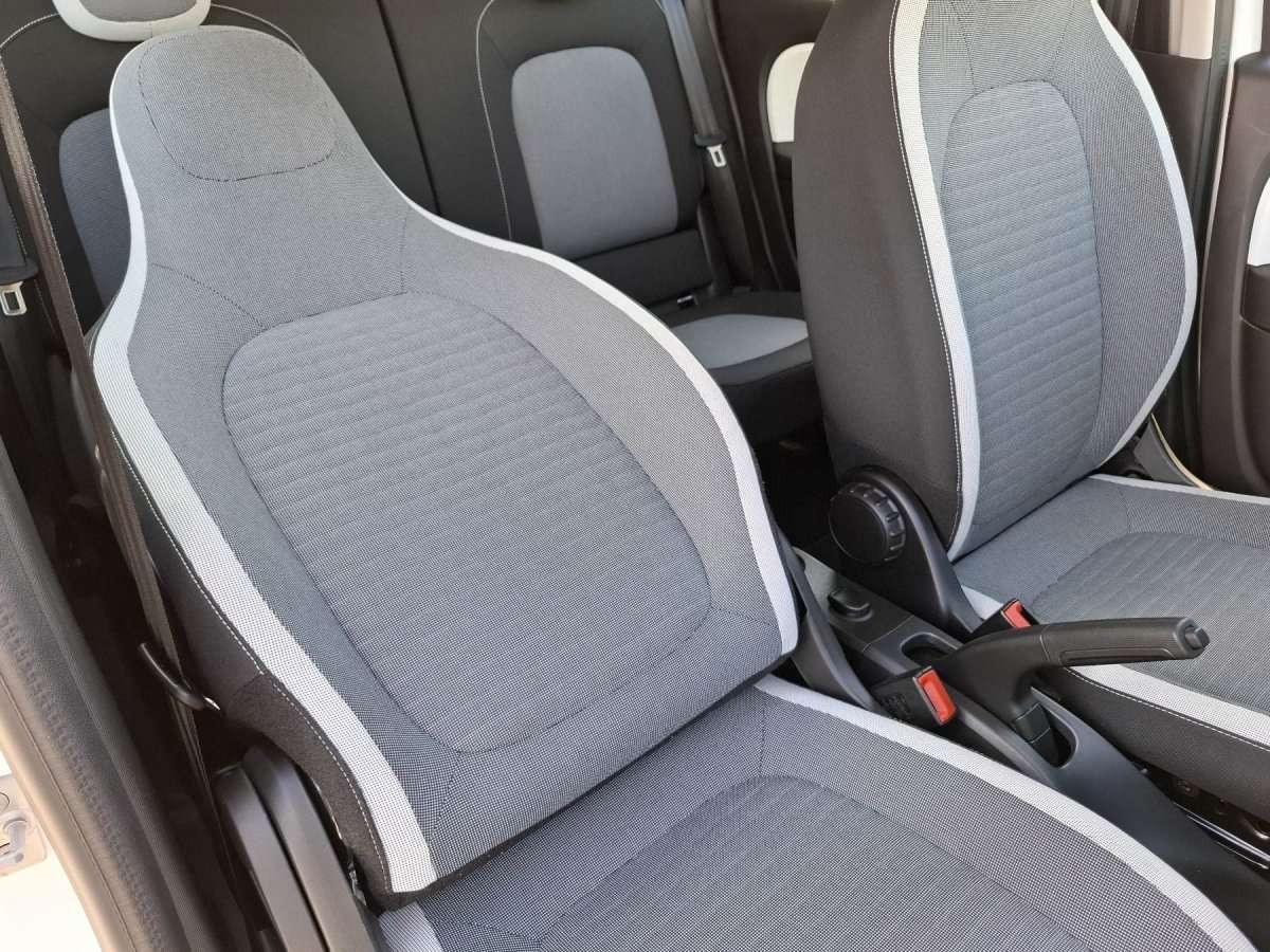 Fahrzeugbild eines Renault Twingo