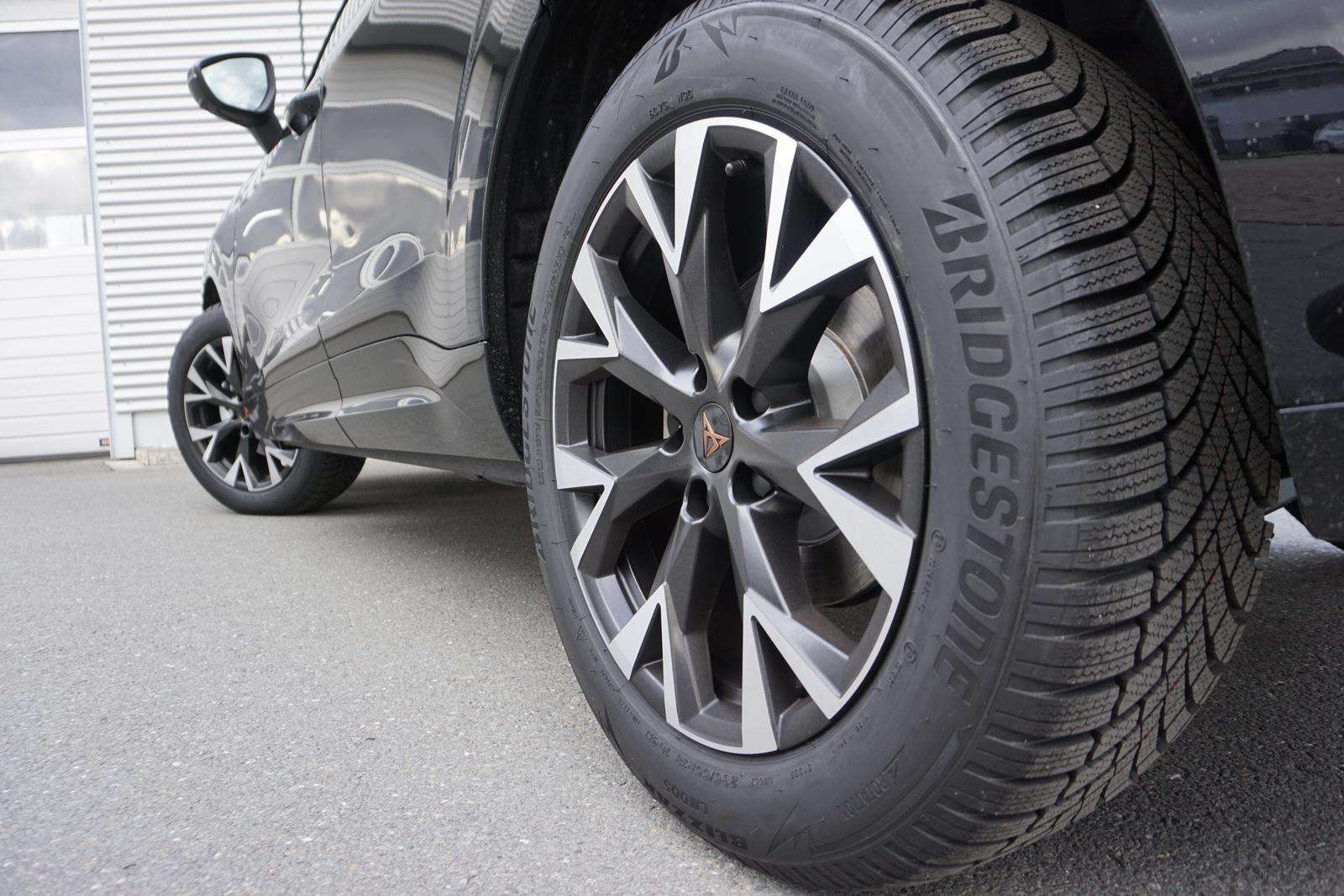 Fahrzeugbild eines CUPRA Terramar