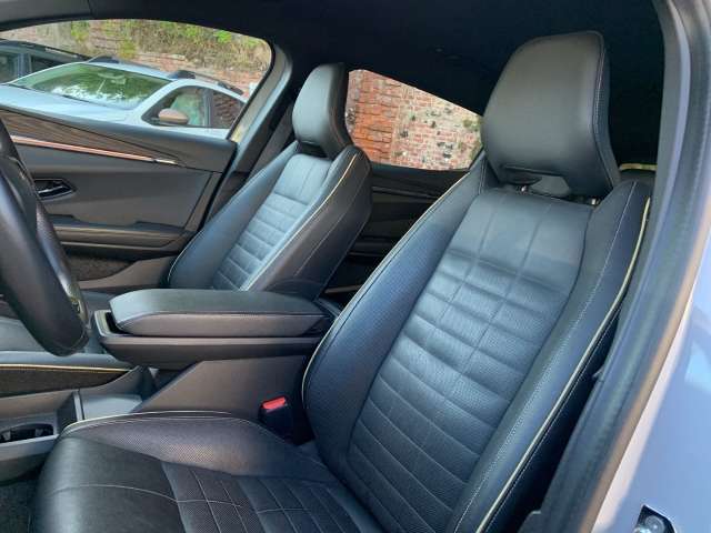 Fahrzeugbild eines Renault Megane E-TECH