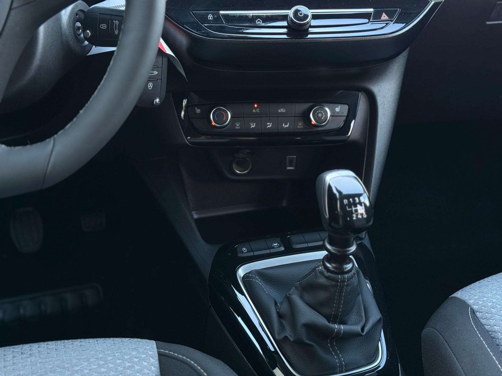 Fahrzeugbild eines Opel Corsa