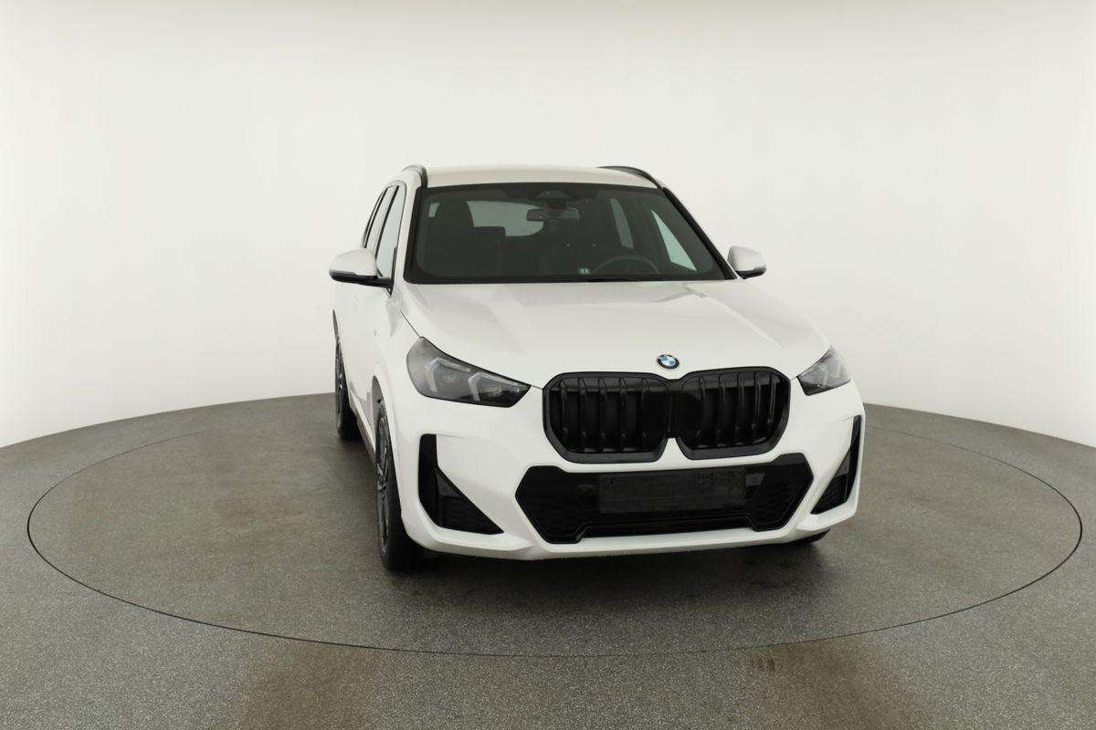 Fahrzeugbild eines BMW X1
