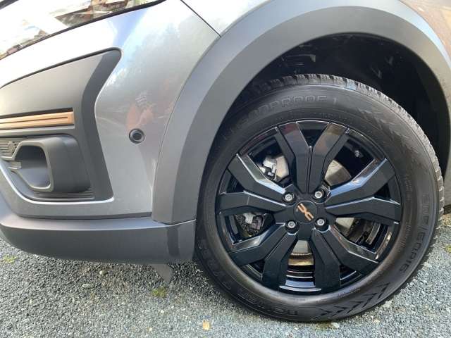 Fahrzeugbild eines Dacia Jogger