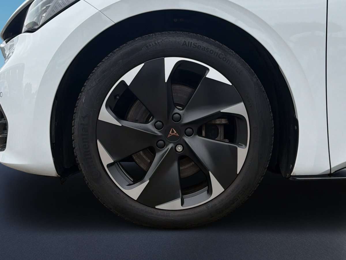 Fahrzeugbild eines CUPRA Born