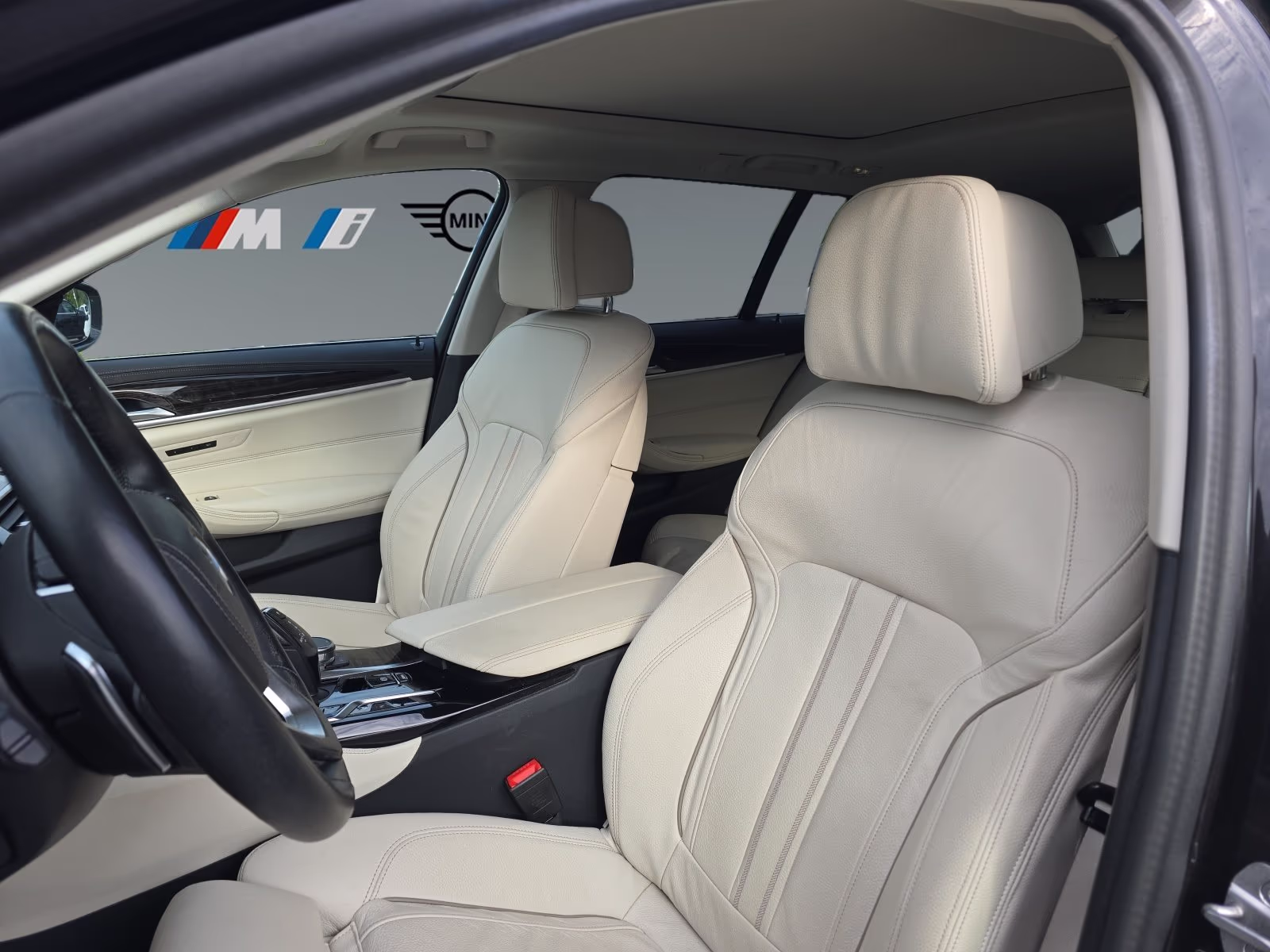Fahrzeugbild eines BMW 5er-Reihe