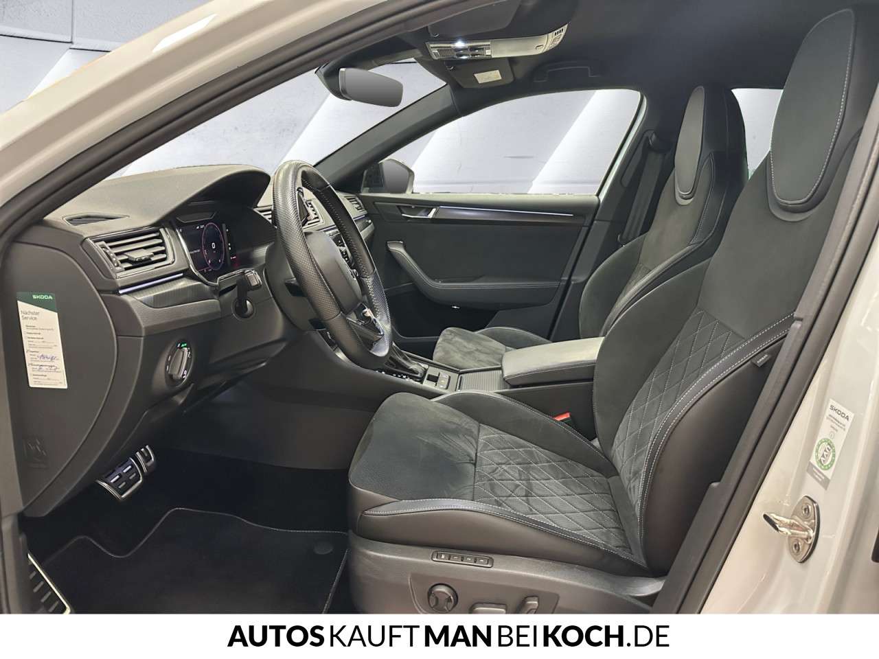 Fahrzeugbild eines Skoda Superb
