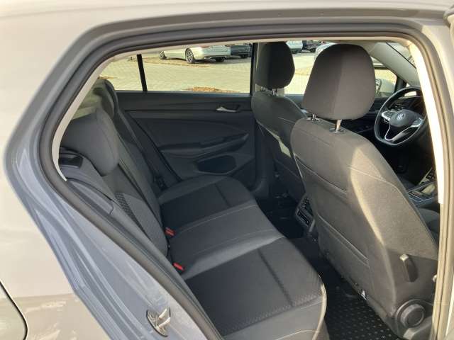 Fahrzeugbild eines Volkswagen Golf