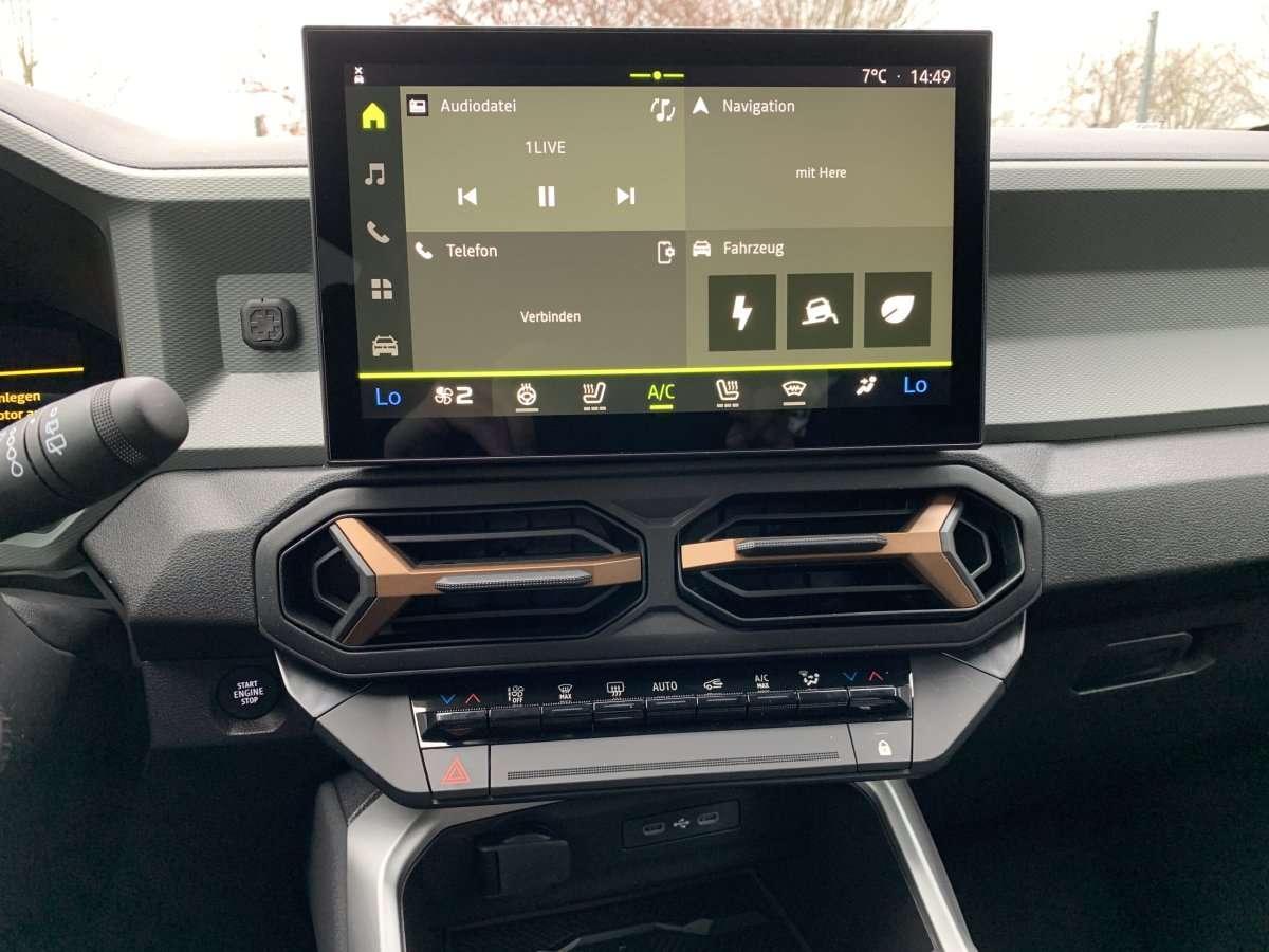 Fahrzeugbild eines Dacia Bigster