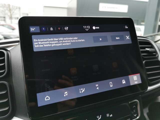 Fahrzeugbild eines Opel Movano