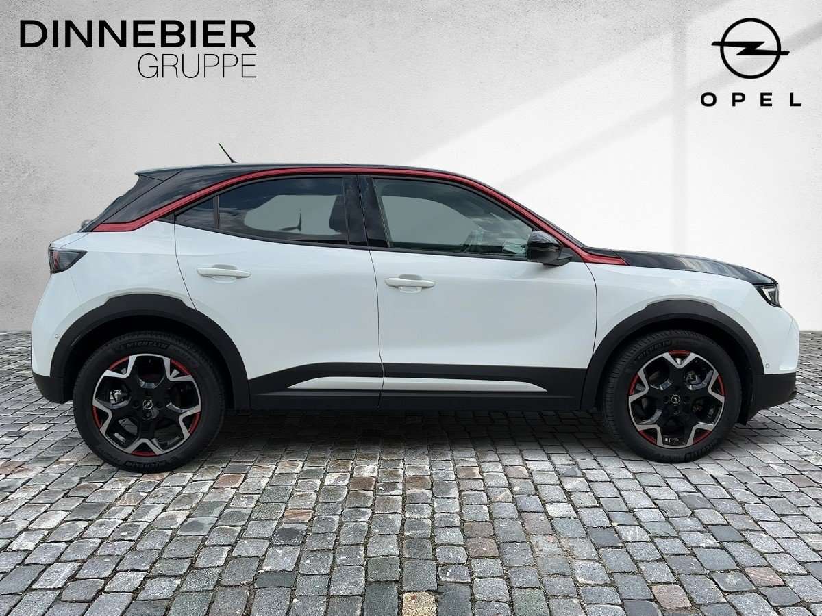 Fahrzeugbild eines Opel Mokka Electric
