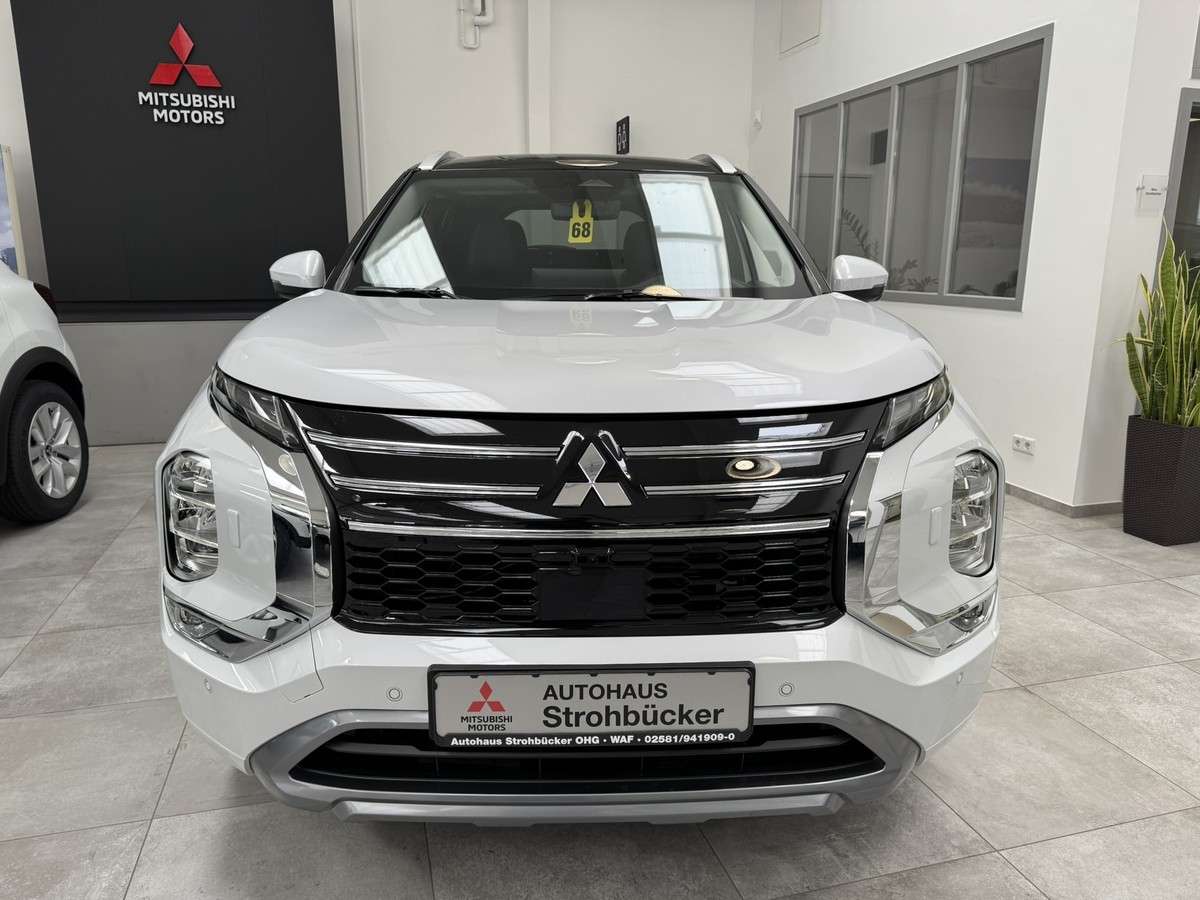 Fahrzeugbild eines Mitsubishi Outlander
