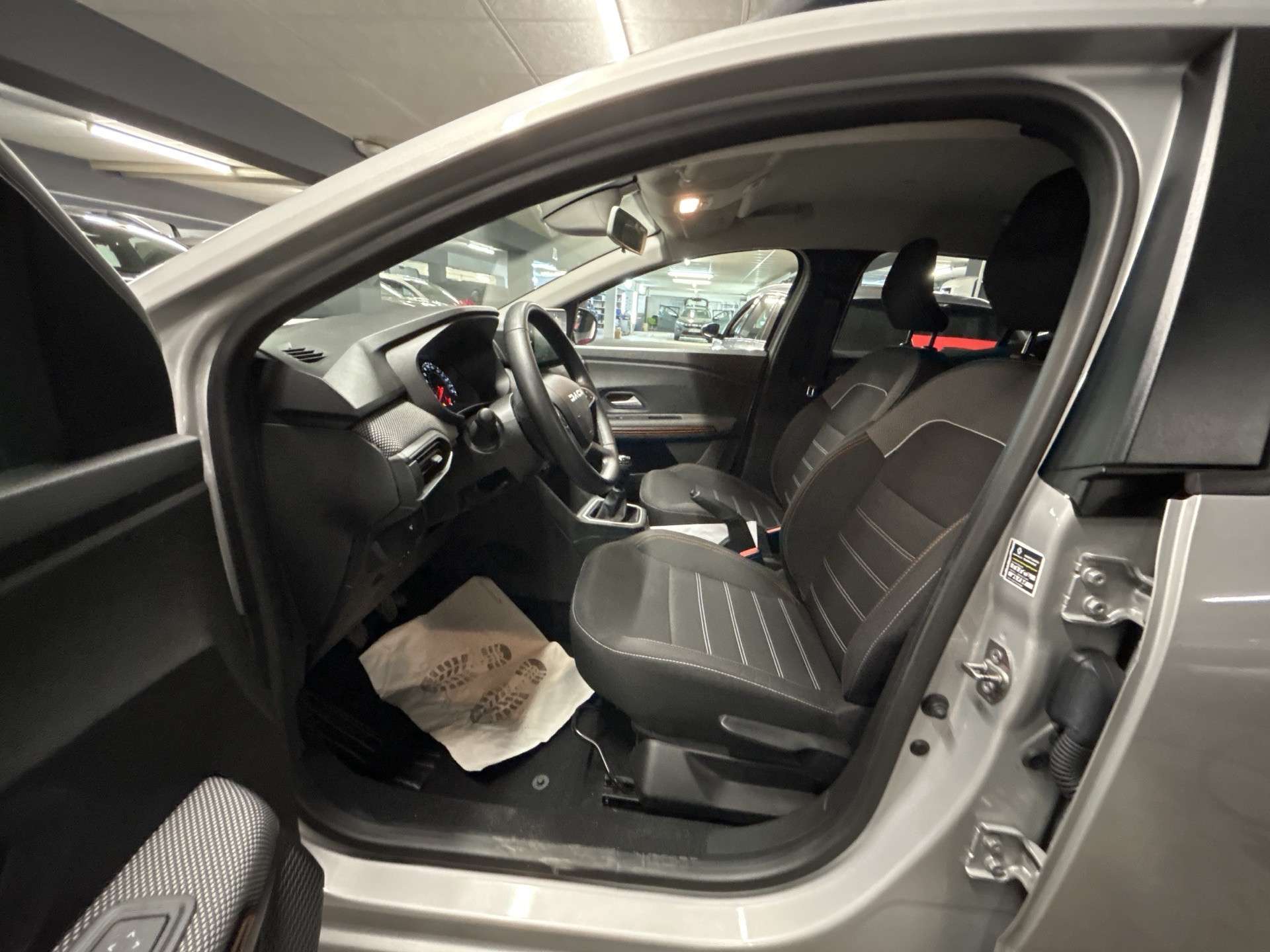 Fahrzeugbild eines Dacia Sandero