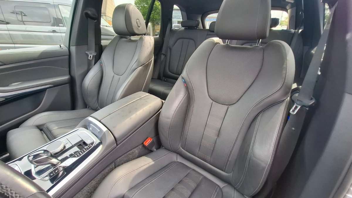 Fahrzeugbild eines BMW X5