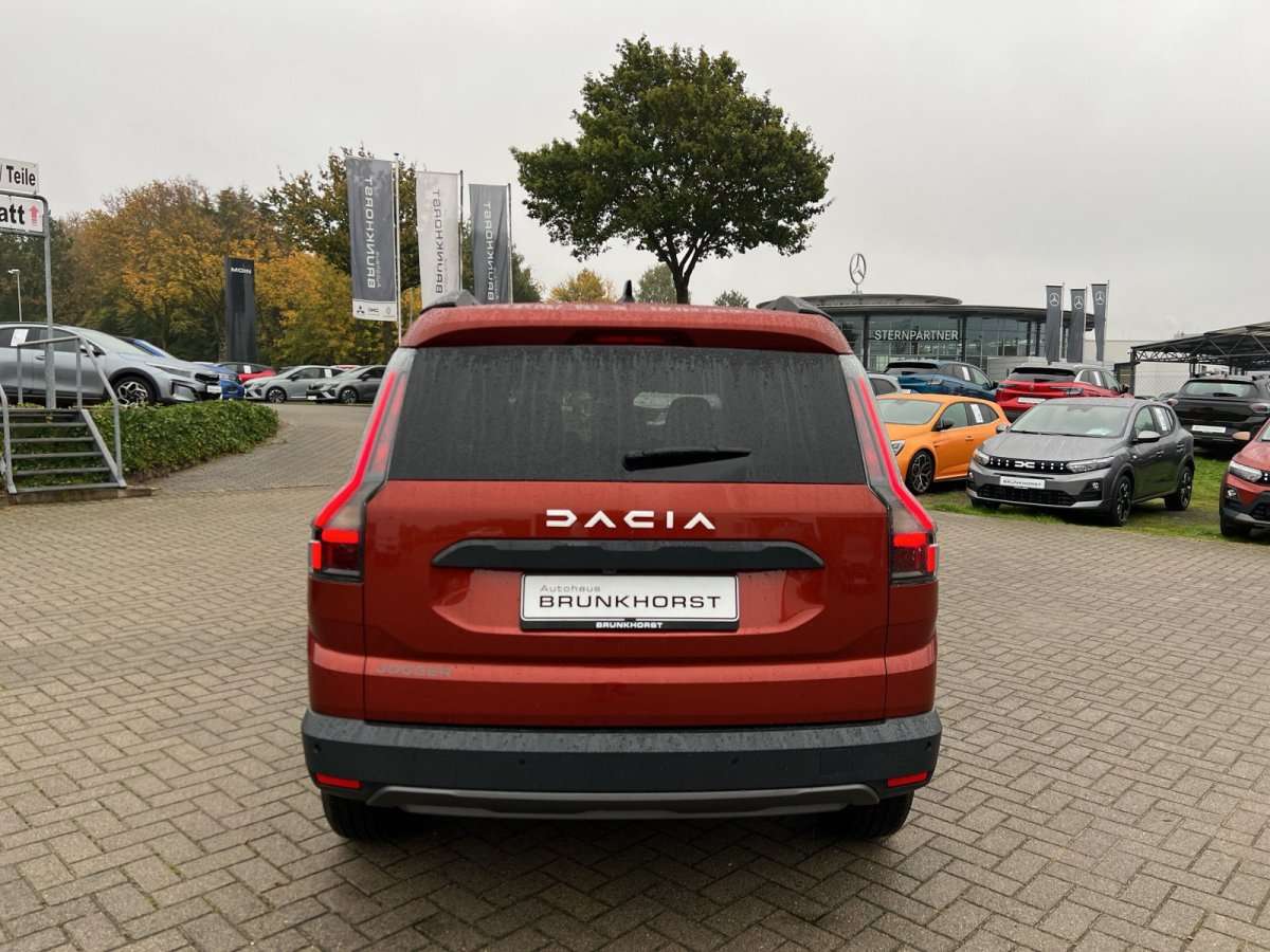 Fahrzeugbild eines Dacia Jogger