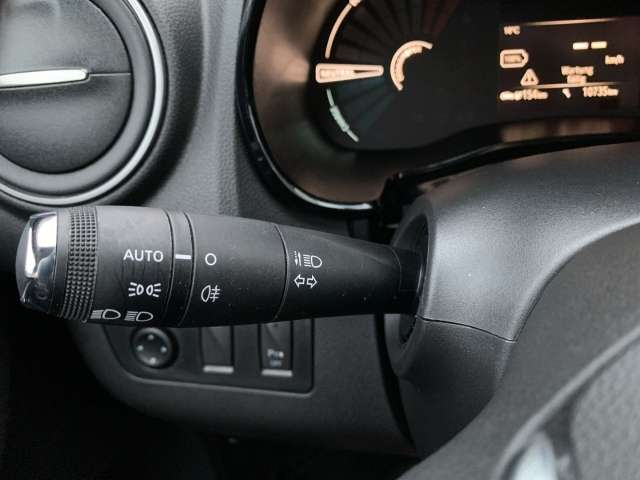 Fahrzeugbild eines Dacia Spring