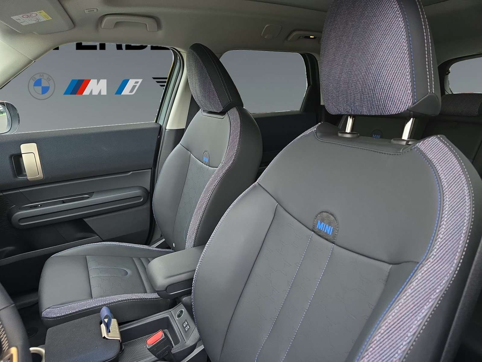 Fahrzeugbild eines MINI Countryman