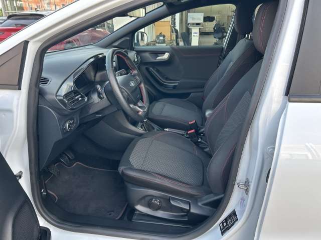 Fahrzeugbild eines Ford Puma