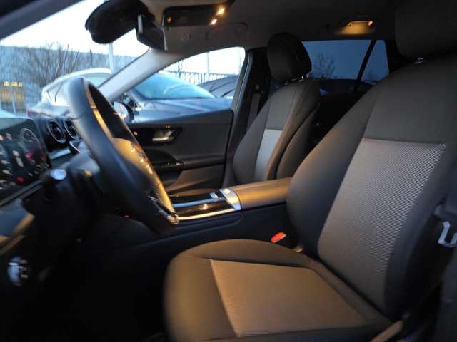 Fahrzeugbild eines Mercedes-Benz C-Klasse