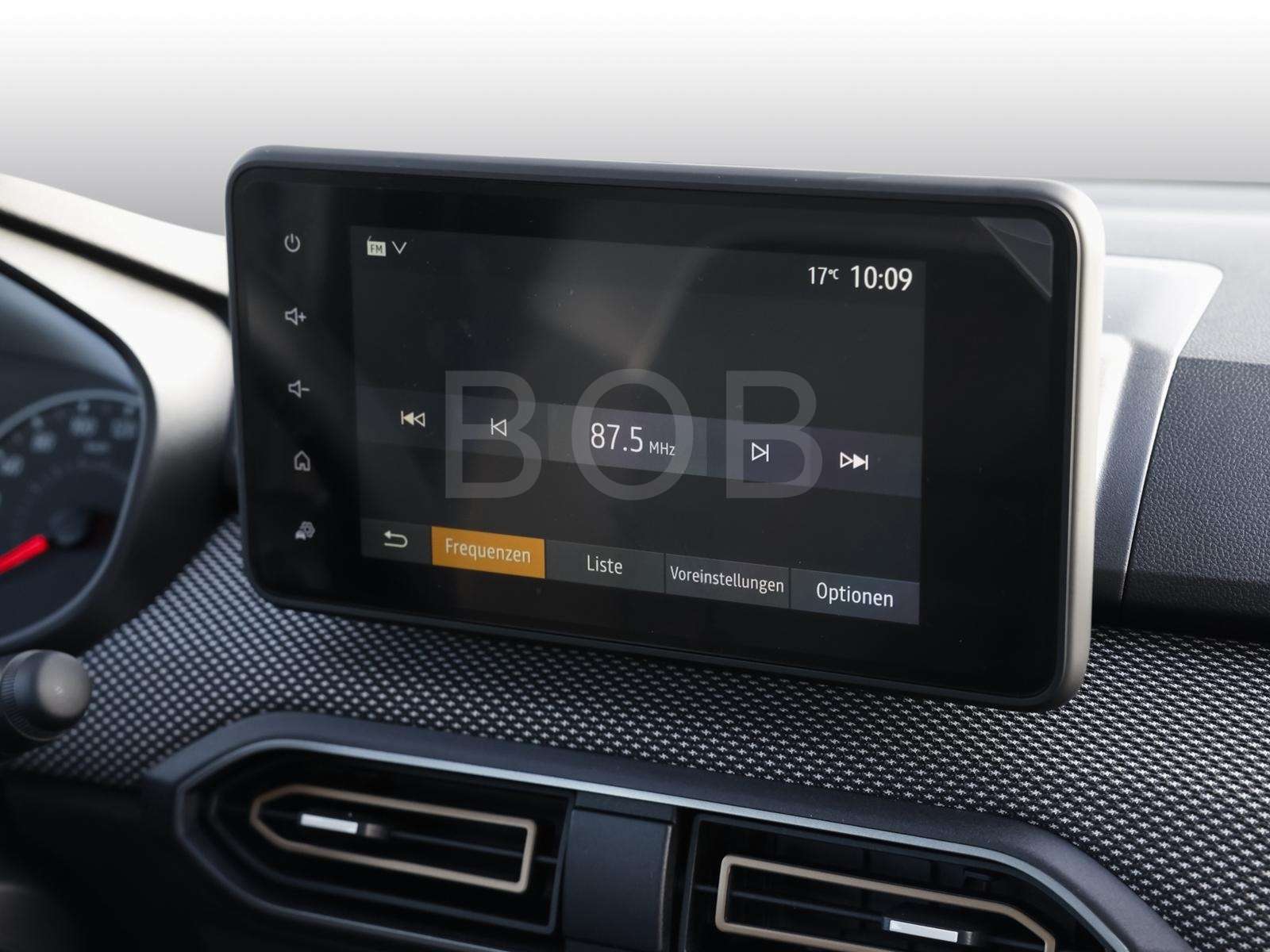 Fahrzeugbild eines Dacia Sandero