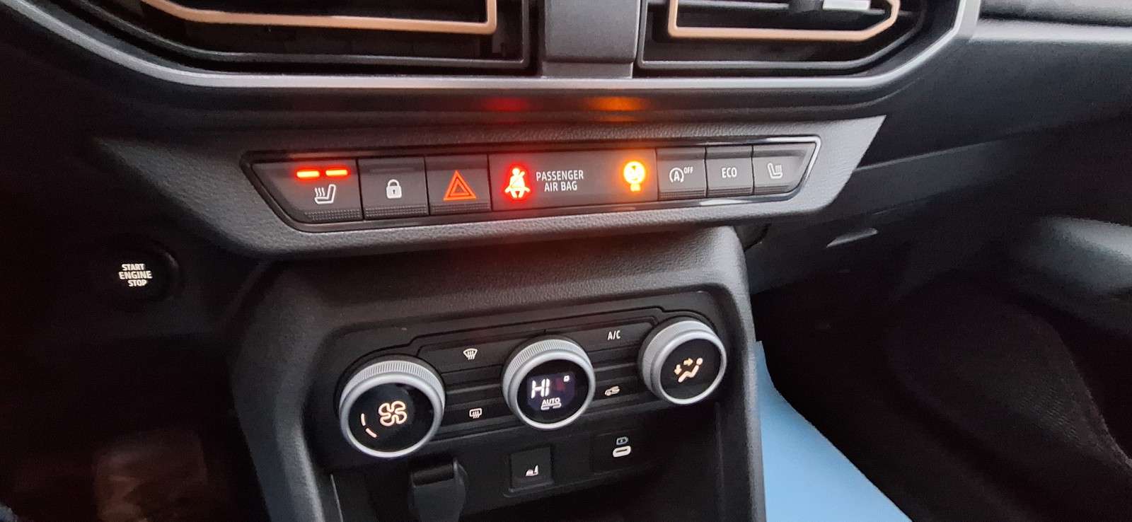 Fahrzeugbild eines Dacia Sandero