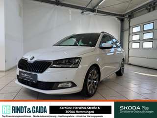 Schräge Frontansicht auf einen Skoda Fabia , freigestellt