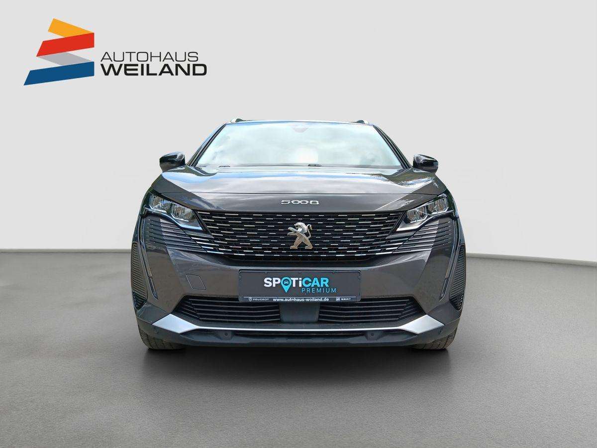 Fahrzeugbild eines Peugeot 5008