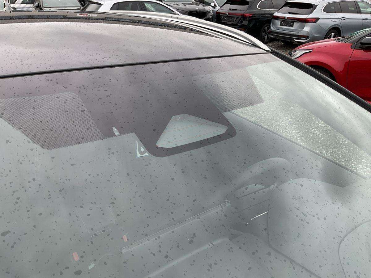 Fahrzeugbild eines Toyota Corolla