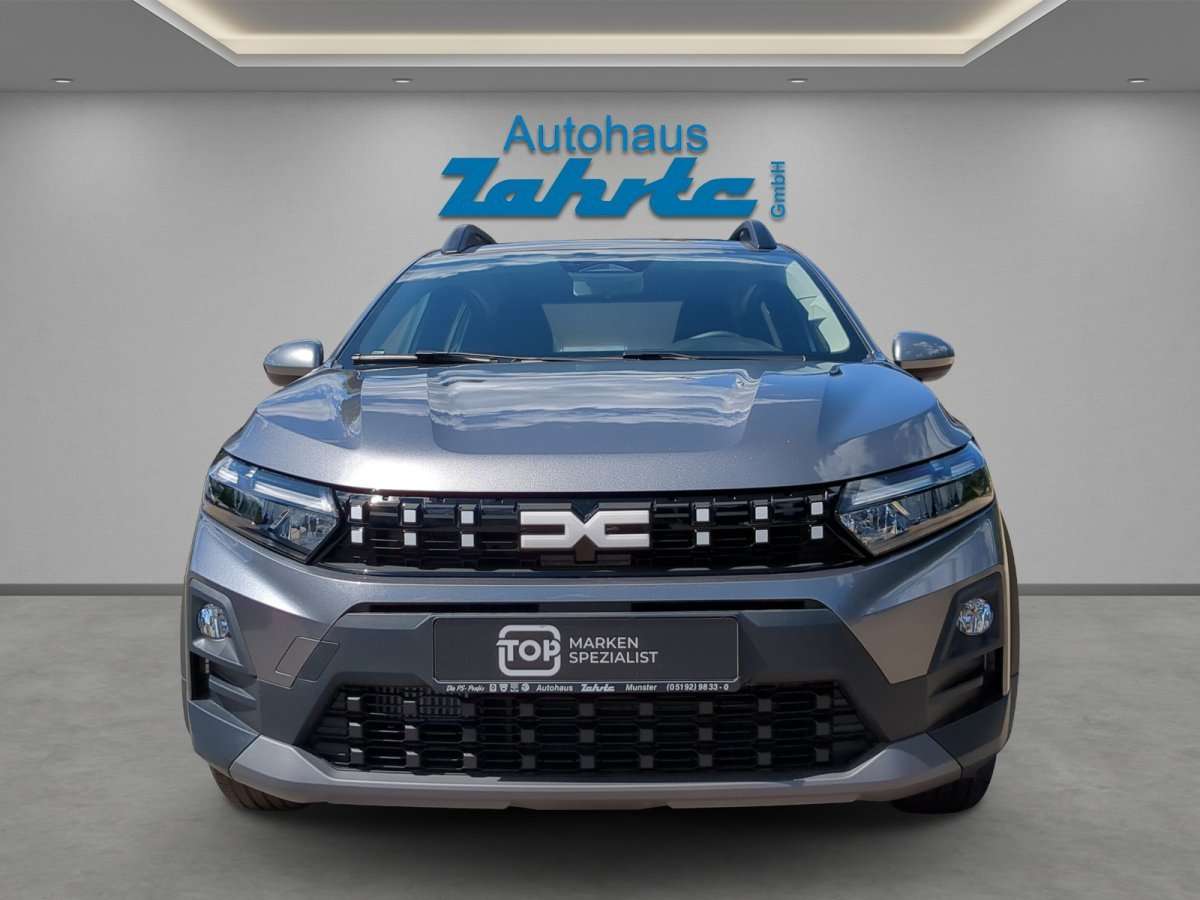 Fahrzeugbild eines Dacia Sandero