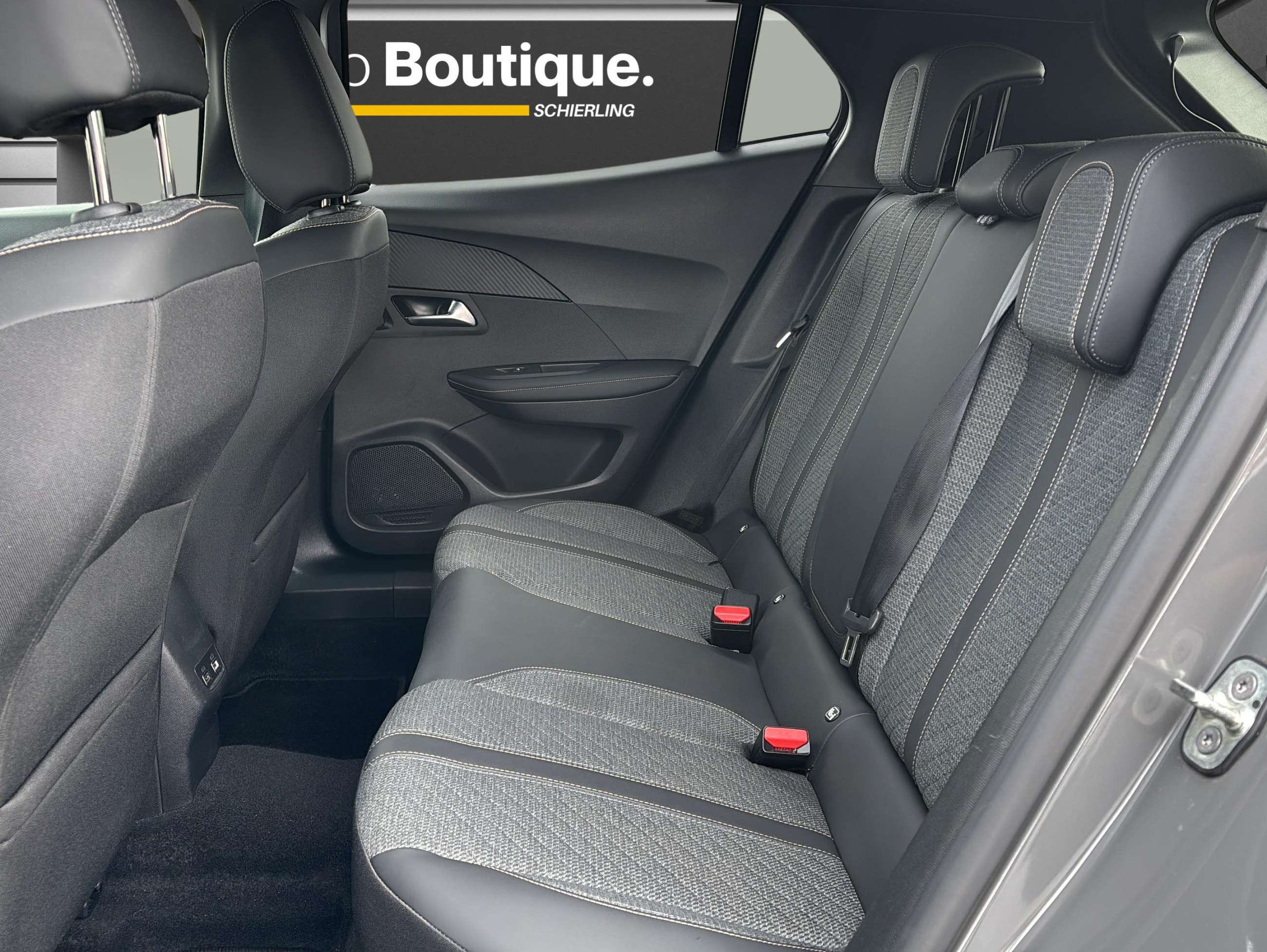 Fahrzeugbild eines Peugeot 2008