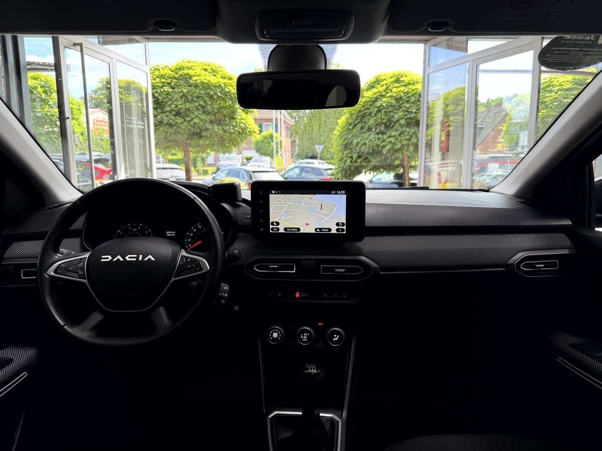 Fahrzeugbild eines Dacia Jogger