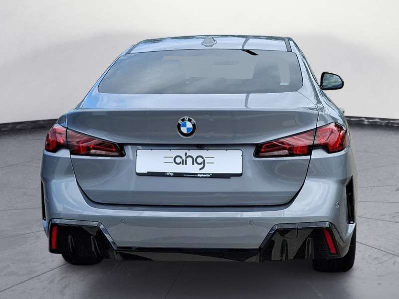 Fahrzeugbild eines BMW 2er-Reihe