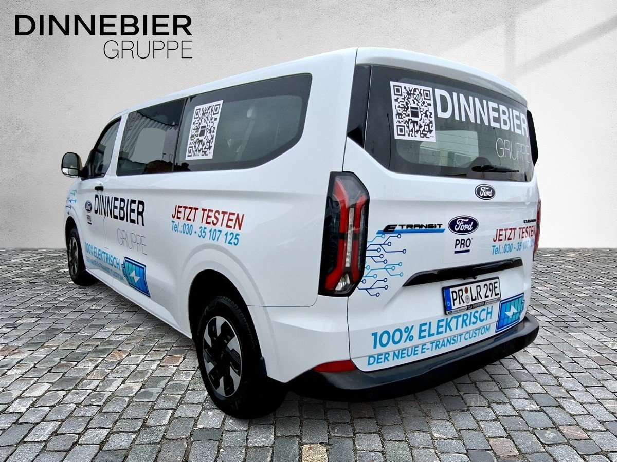 Fahrzeugbild eines Ford Transit Custom