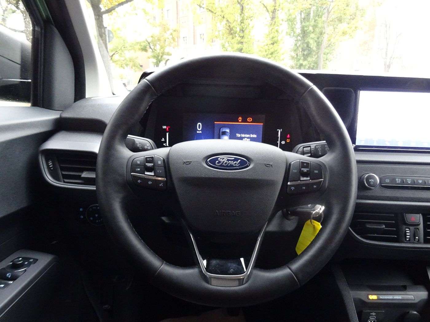 Fahrzeugbild eines Ford Tourneo Courier