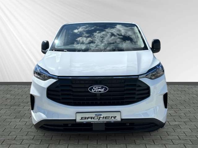 Fahrzeugbild eines Ford Transit Custom
