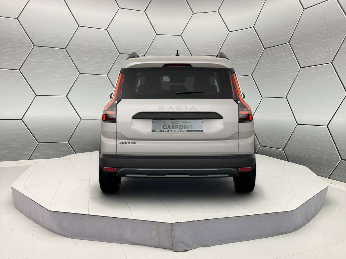 Fahrzeugbild eines Dacia Jogger